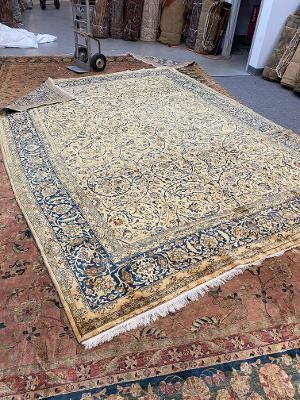 ANTIQUE  MASHAD  CARPET