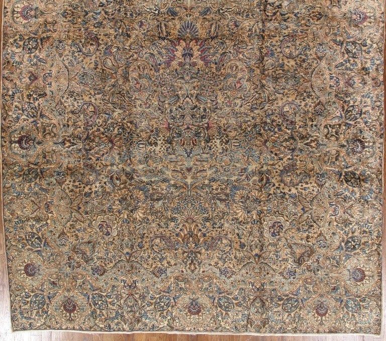 ANTIQUE KERMAN CARPET