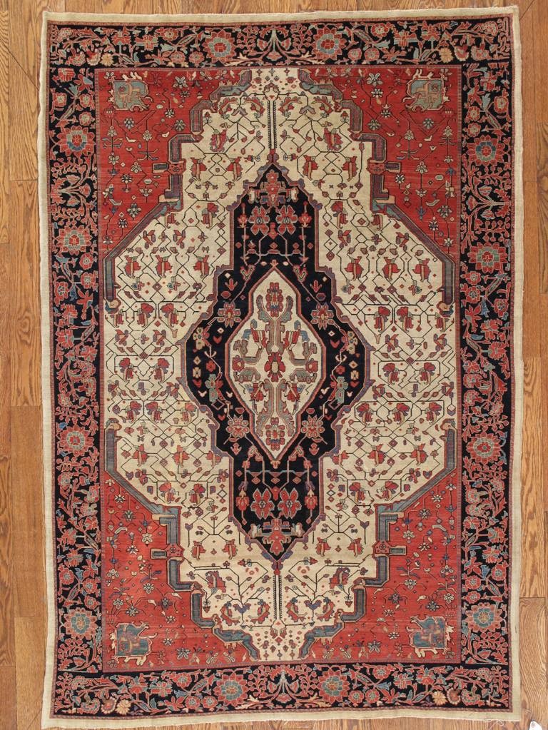 ANTIQUE SAROUK FARAHAN RUG