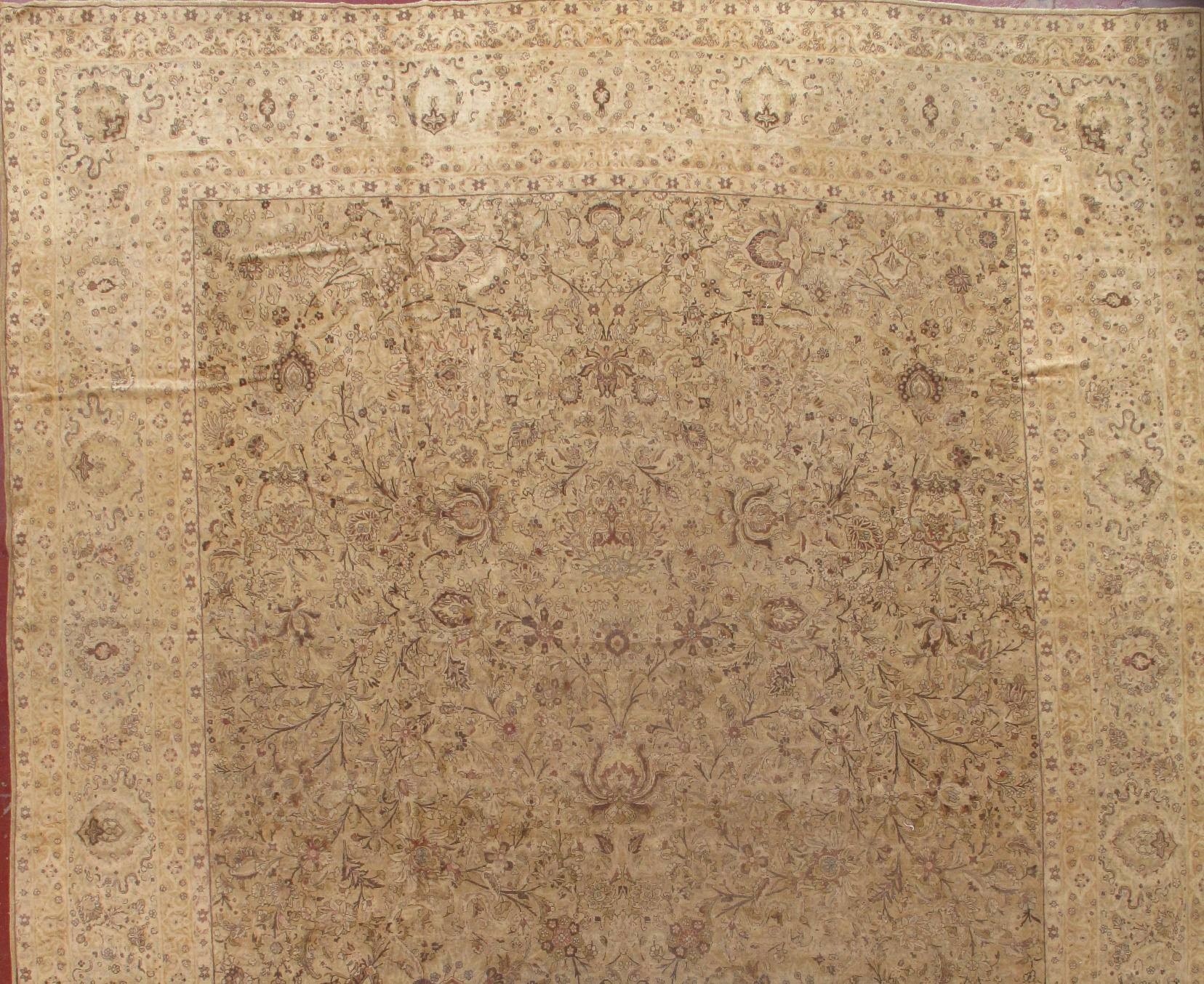 antique kashan   carpet