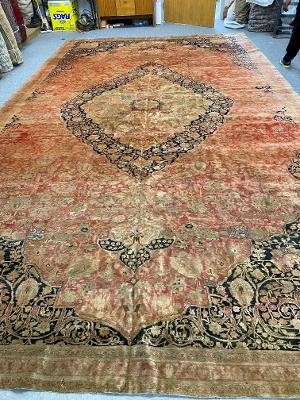 ANTIQUE MOHTESHAM KASHAN