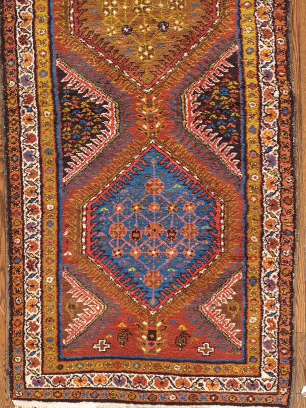 ANTIQUE HAMEDAN CAMEL HAIR RUNNER