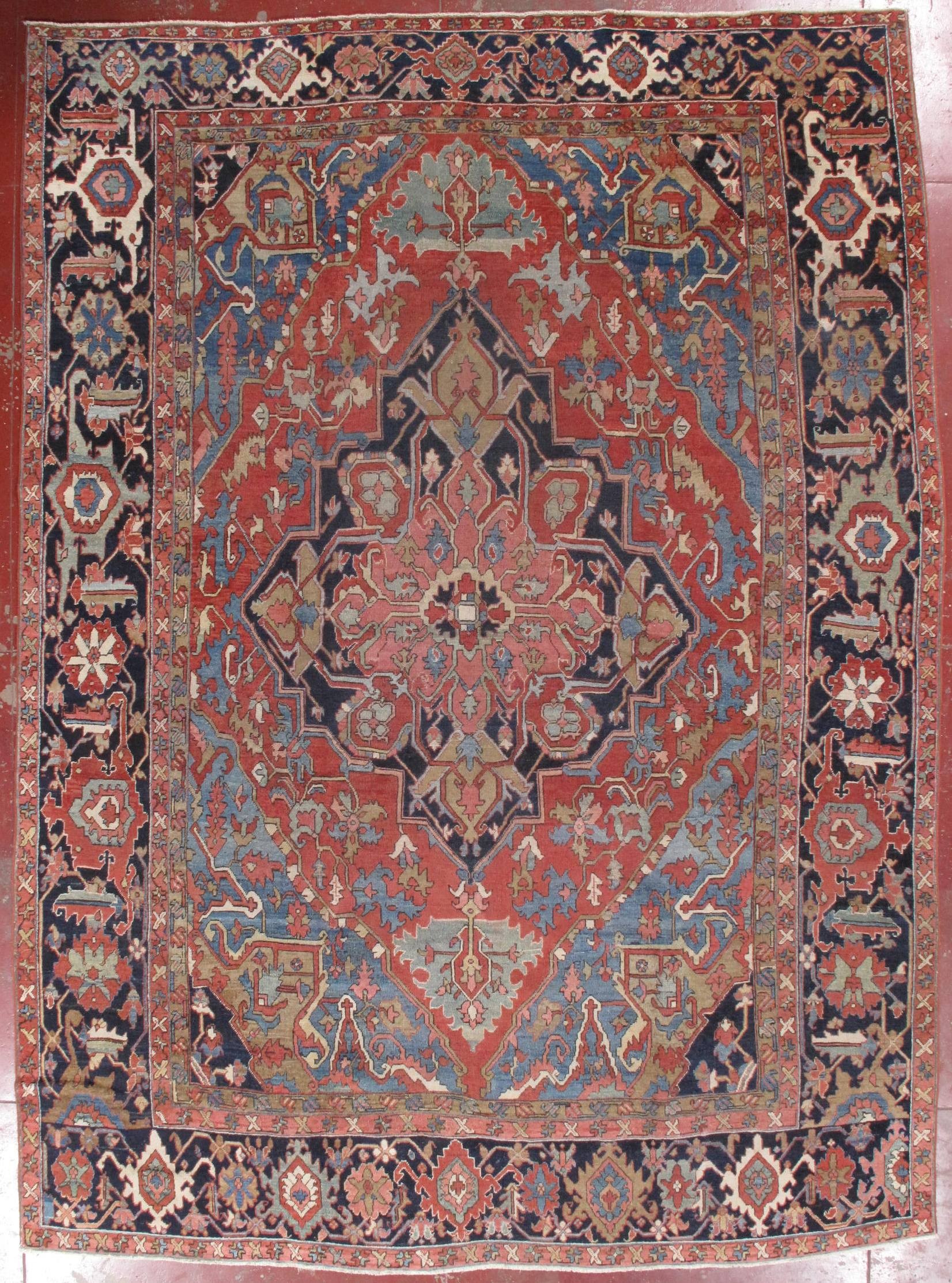 ANTIQUE HERIZ CARPET