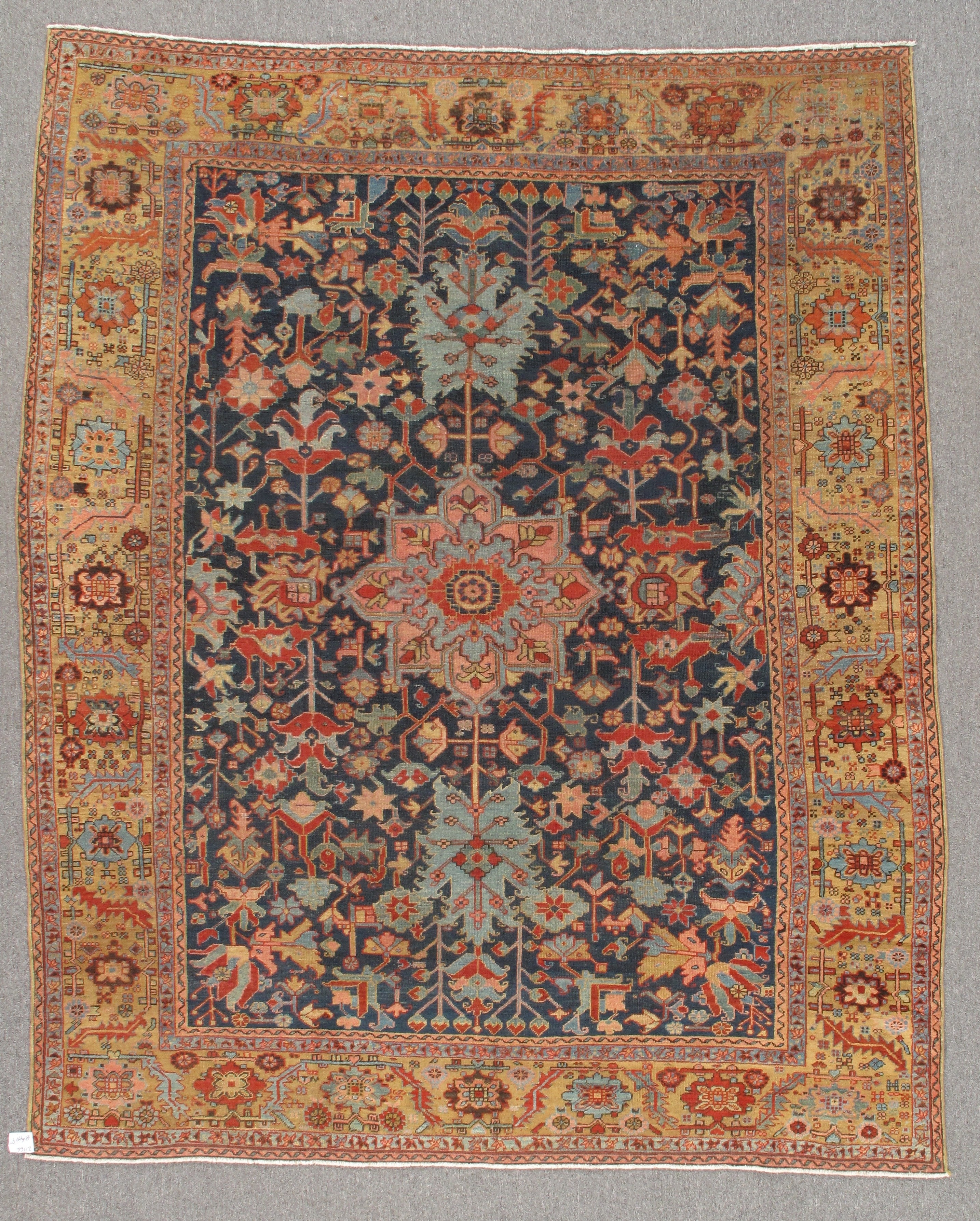 ANTIQUE HERIZ CARPET