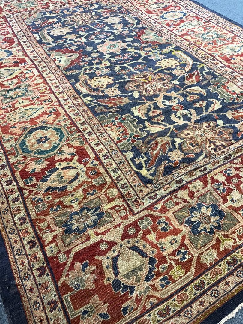 ANTIQUE SULTANABAD CARPET