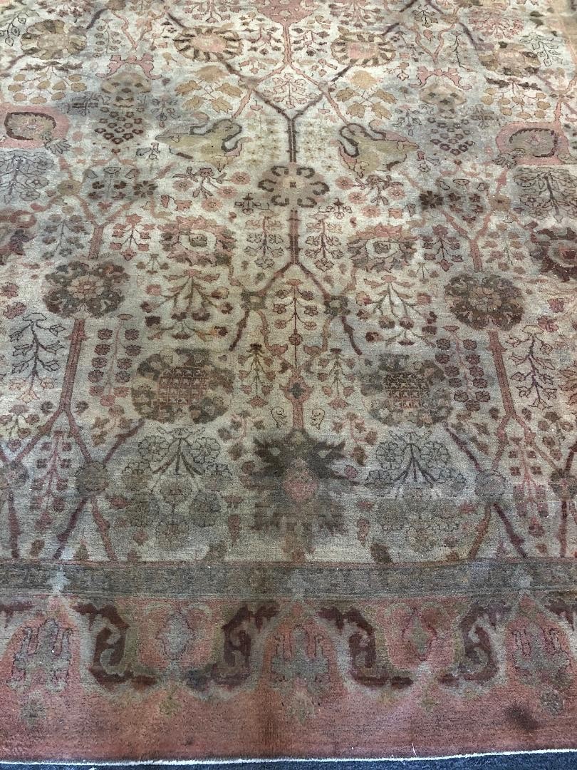 ANTIQUE AMRITSAR CARPET 