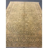 ANTIQUE TABRIZ RUG