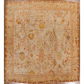 AN ANTIQUE OUSHACK RUG 