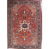 AN ANTIQUE SERAPI RUG