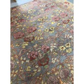 ANTIQUE DONEGAL CARPET